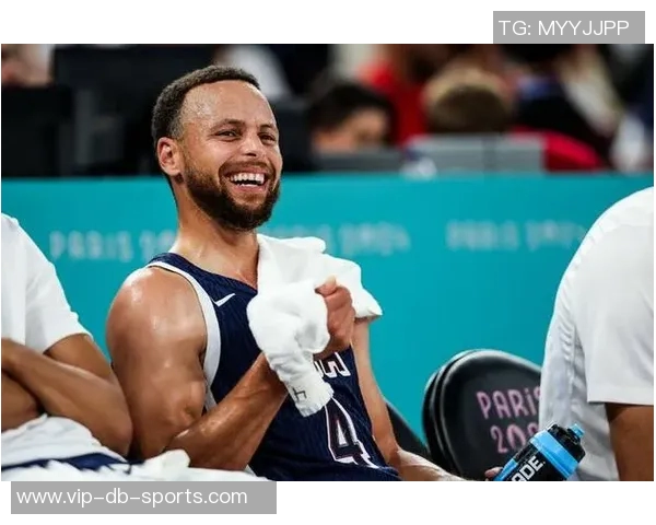 库里谈第三节精彩表现强调无球跑动助力勇士掌控比赛节奏