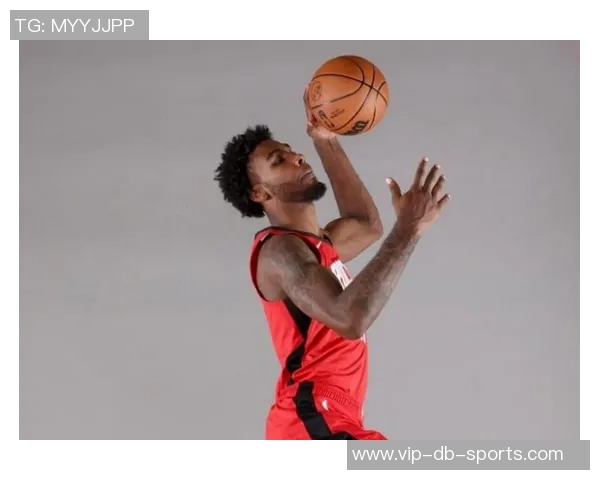 伊森本赛季首发表现出色场均数据亮眼助力球队争冠